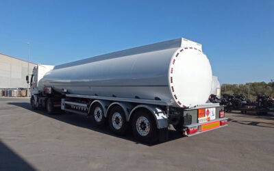 FIRST TWO SEMI-TRAILERS FOR UK FROM TANKQUIP!